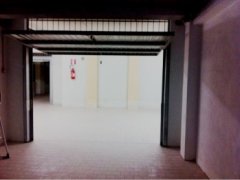 Garage in Marina di Massa centro - 10