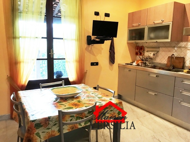 Villa CARRARA vendita  Carrara  Maison Versilia Real Estate