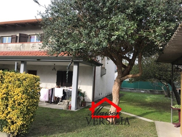  massa vendita quart: poveromo maison versilia real estate