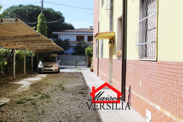 Appartamento MASSA vendita  Marina di Massa  Maison Versilia Real Estate