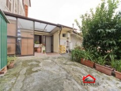 Appartamento MASSA vendita  Mirteto  Maison Versilia Real Estate