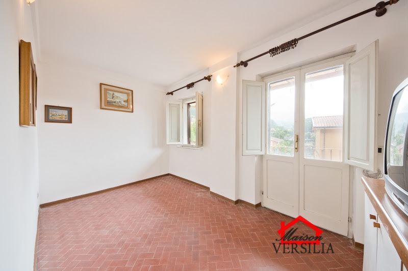Villa Bifamiliare MASSA vendita  Mirteto  Maison Versilia Real Estate