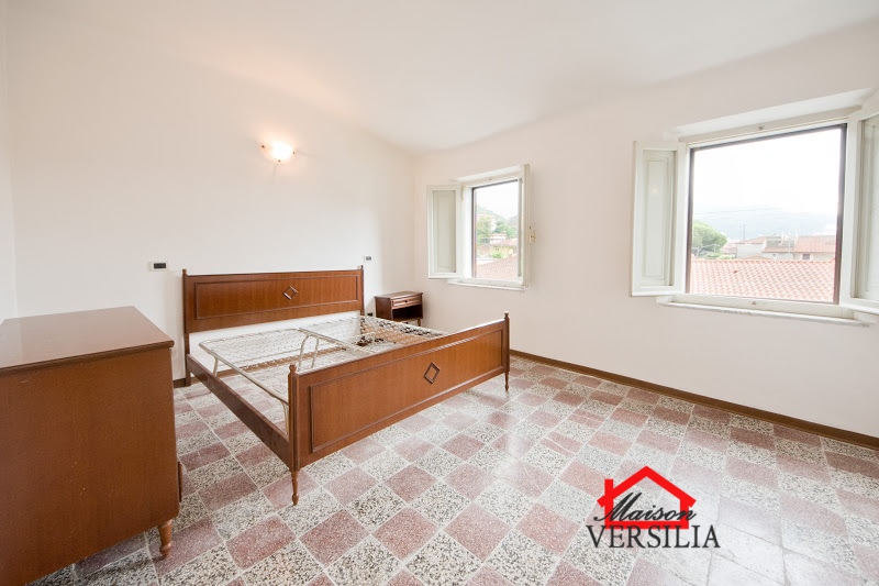 Villa Bifamiliare MASSA vendita  Mirteto  Maison Versilia Real Estate