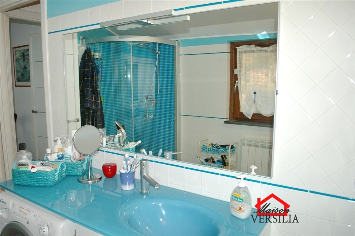 Villa Bifamiliare AULLA vendita  Albiano Magra  Maison Versilia Real Estate